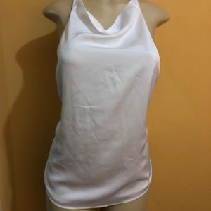 Guess top size l. NWT